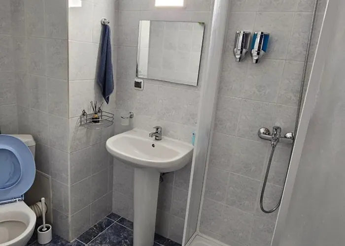 דירה 16 - Rainbow Complex *