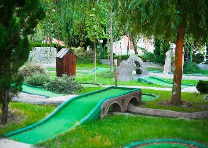 16 - Rainbow Complex * סאני ביץ'