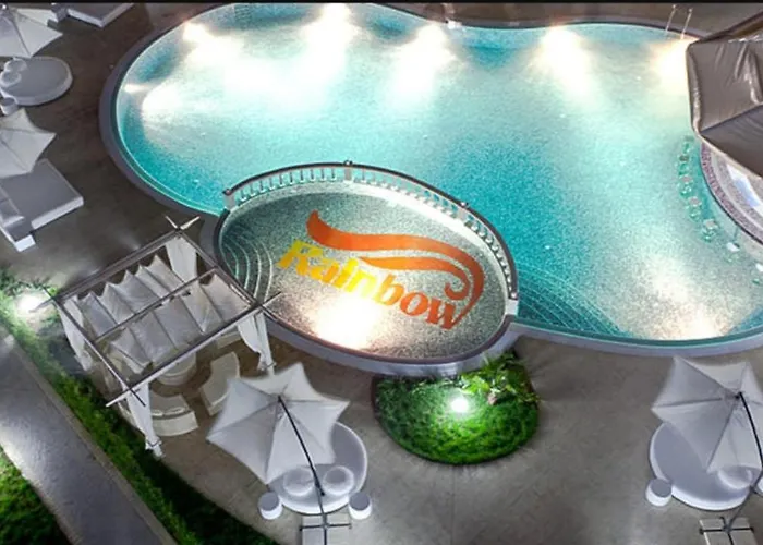 16 - Rainbow Complex סאני ביץ'