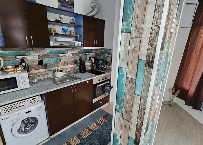 16 - Rainbow Complex 阳光海滩